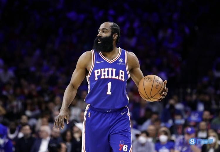 埃永：我从小到大最常看切尔西比赛，为切尔西效力是我的梦想（埃永：自幼常看蓝军比赛，披上切尔西战袍是我的梦想）