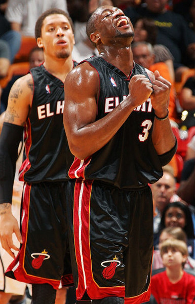 每体：巴萨计划与卡萨多涨薪续约，双方不久后将进行谈判（每体：巴萨将与卡萨多加薪续约，双方谈判在即）