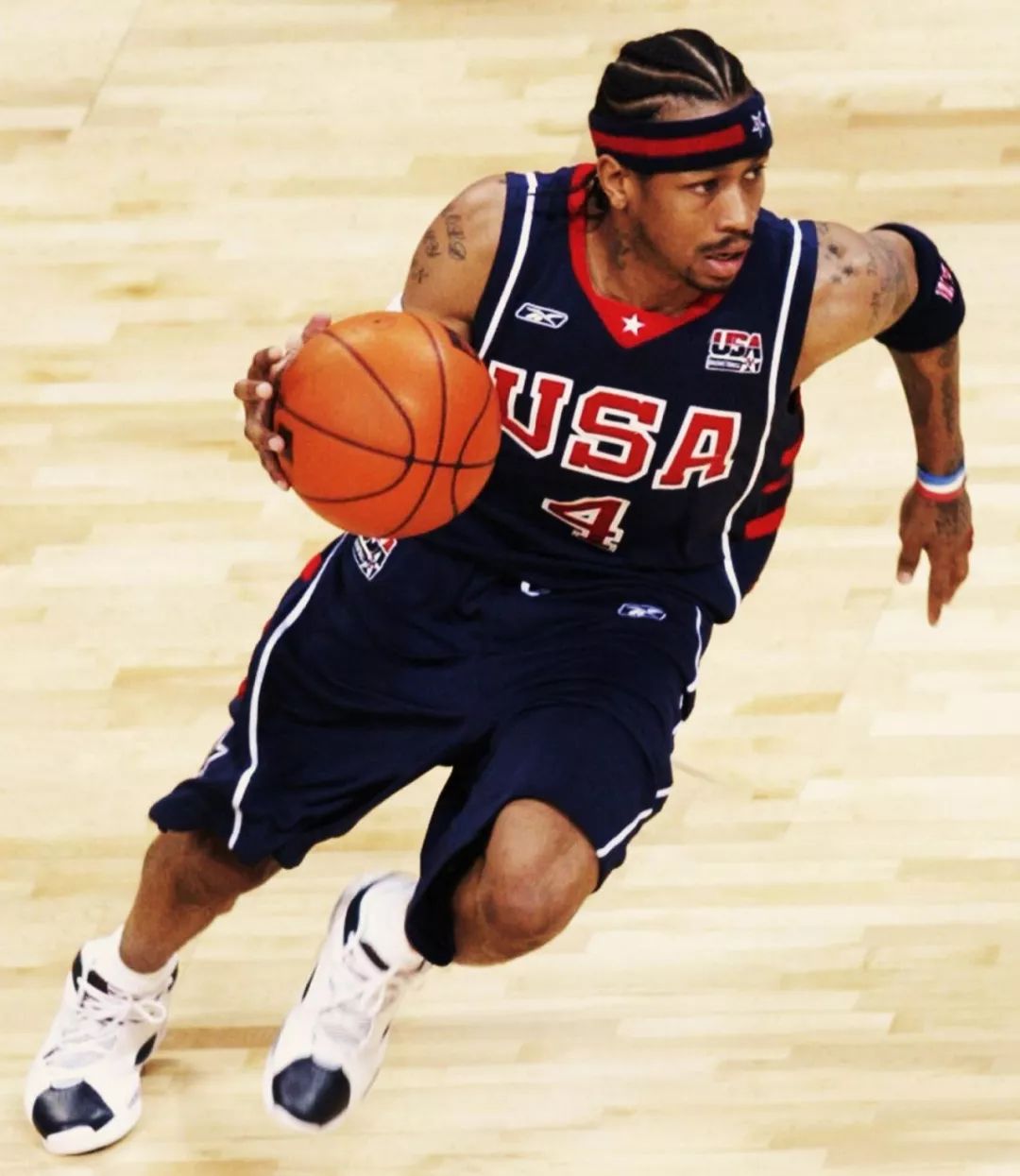 Shams：文班亚马预计将在马刺与雷霆的NBA杯半决赛复出（Shams：文班亚马有望在NBA杯半决赛马刺对雷霆一战中复出）