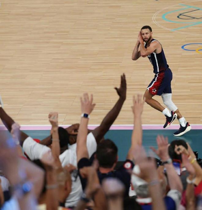 比肩詹科麦！弗拉格成为历史第四位18岁时总得分超300分的球员（与詹科麦同列！18岁即总分破300，弗拉格成史上第4人）